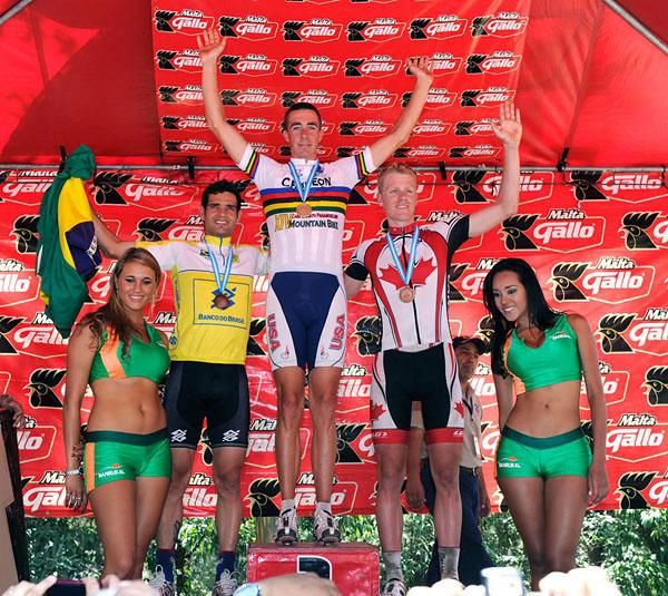 The elite men's podium (l-r): Rubens Valeriano, Todd Wells and Max Plaxton.