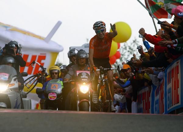 Igor Anton (Euskaltel-Euskadi) prevailed on the Monte Zoncolon summit.