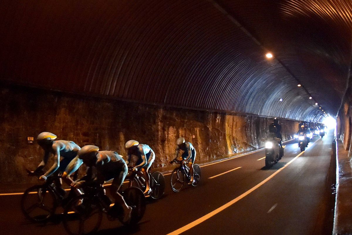 The TTT went through a tunnel on a bike path