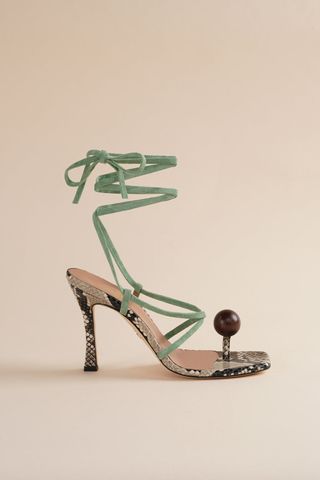 Globe Sandals in Cactus Green