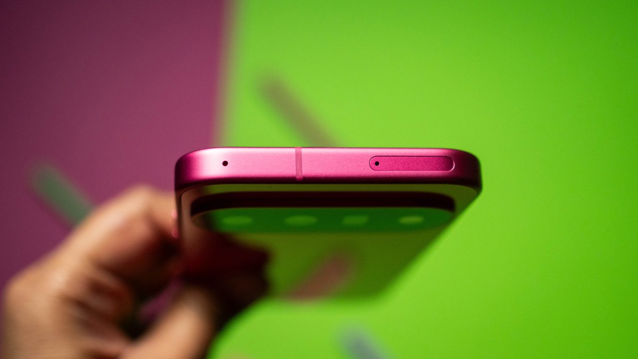 Google Pixel 11 product photos on Android Central