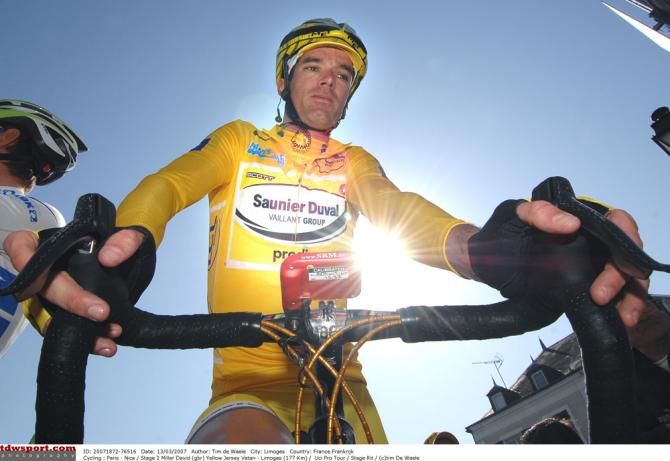 David Millar in yellow after his time trial win in 2007