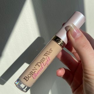 Too Faced Born This Way Ethereal Light Illuminating Concealer - too faced concealer