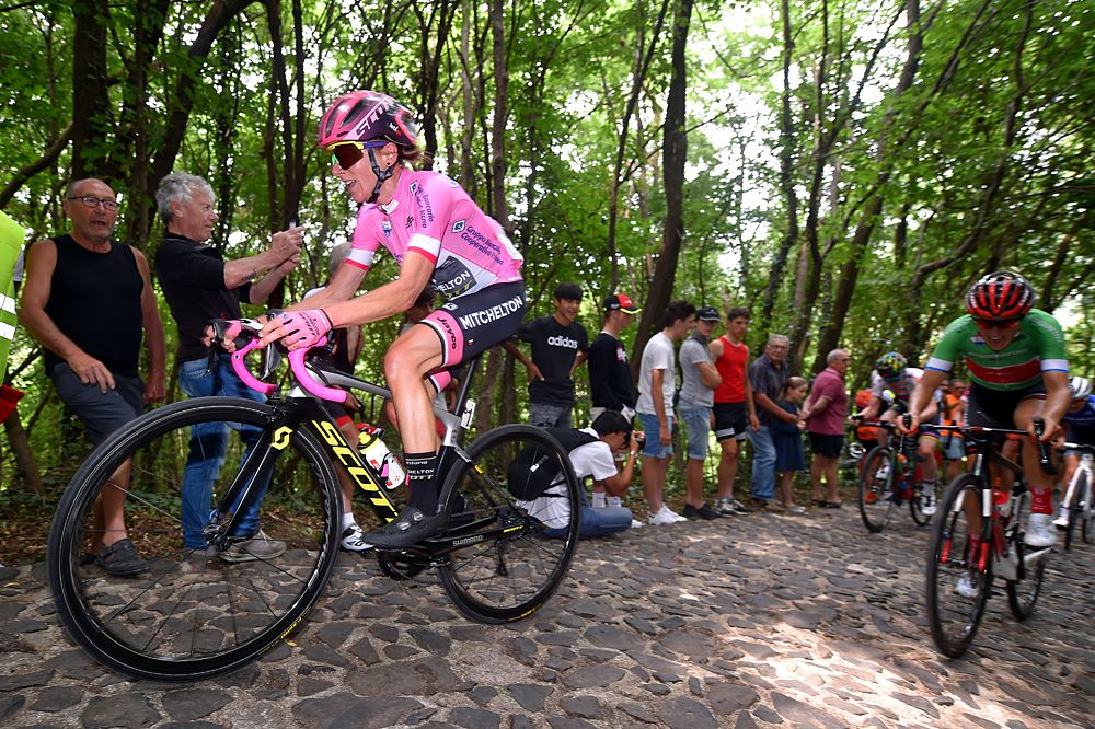 Annemiek van Vleuten (Mitchelton-Scott) on the climb during stage 7 at the Giro Rosa