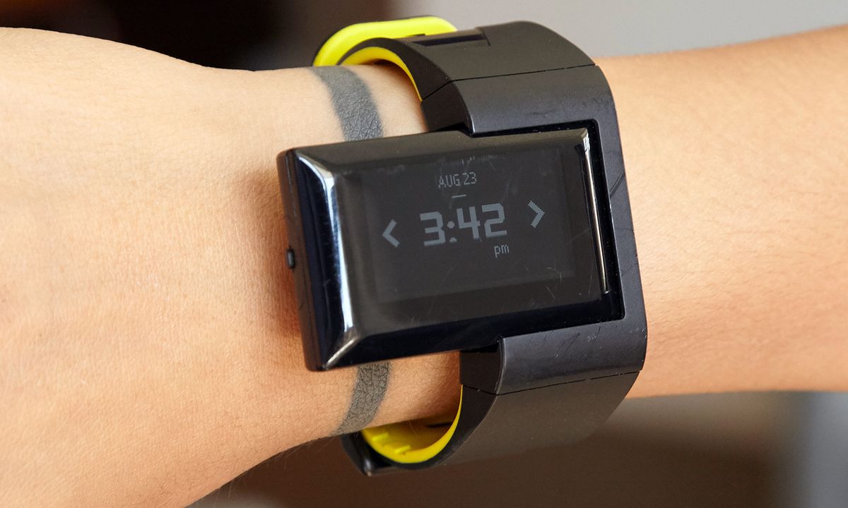 Atlas Wristband 2 Review: A Tracker for Pumping Iron | Tom's Guide