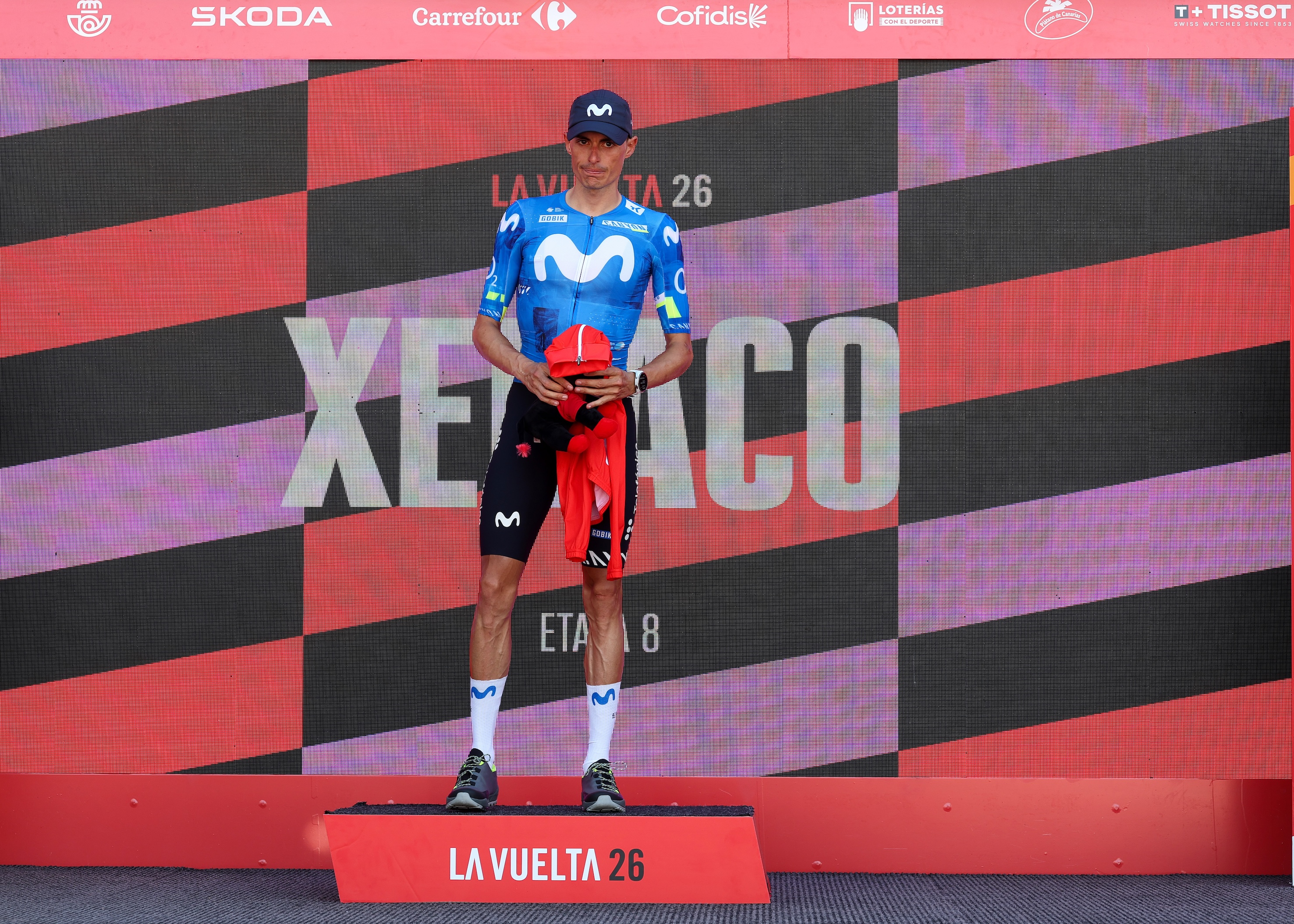 Enric Mas awarded the Vuelta's red jersey after Pogacar crashed out