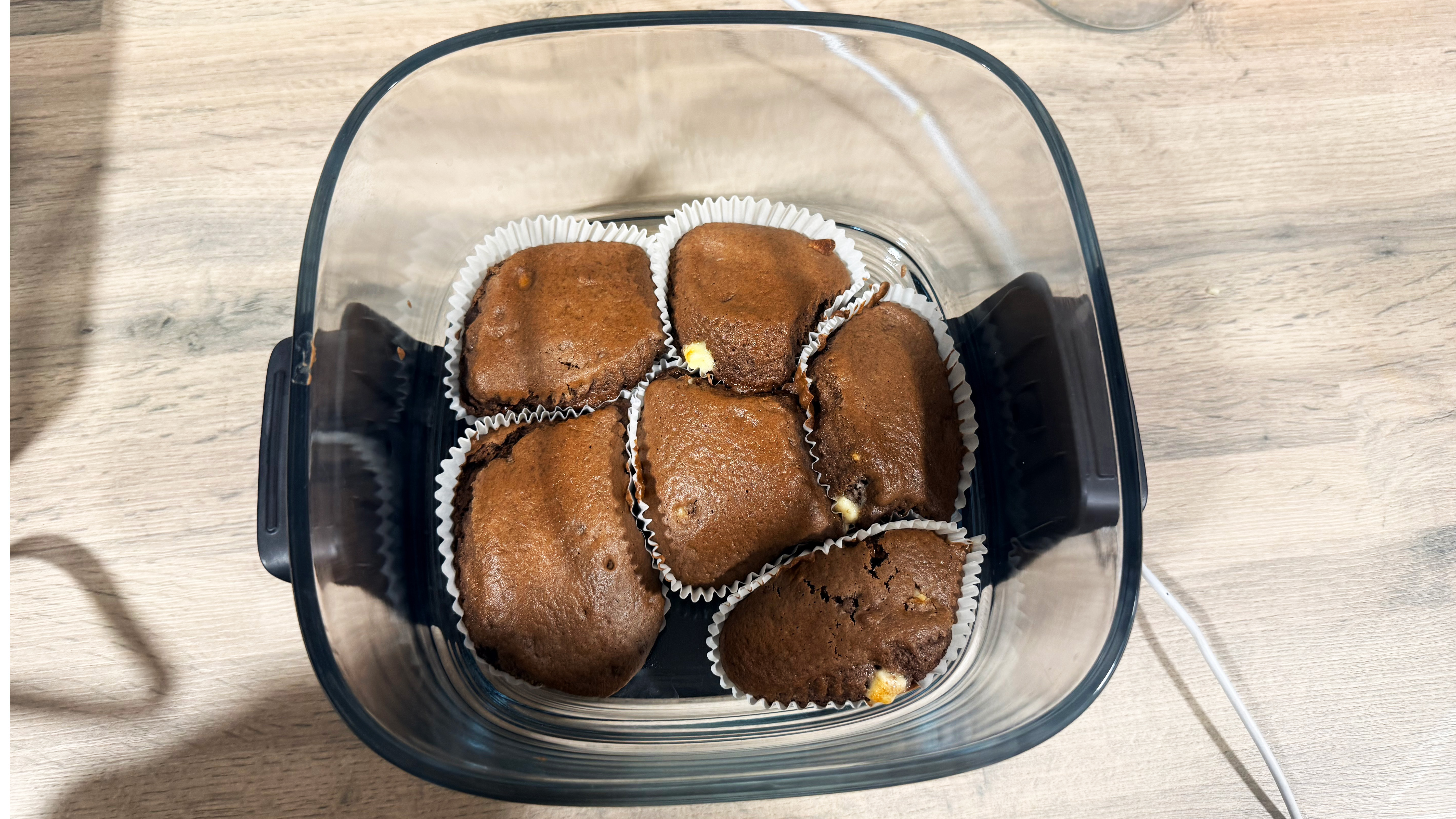 photograph of food cooked in the kismile roasti glass bowl air fryer