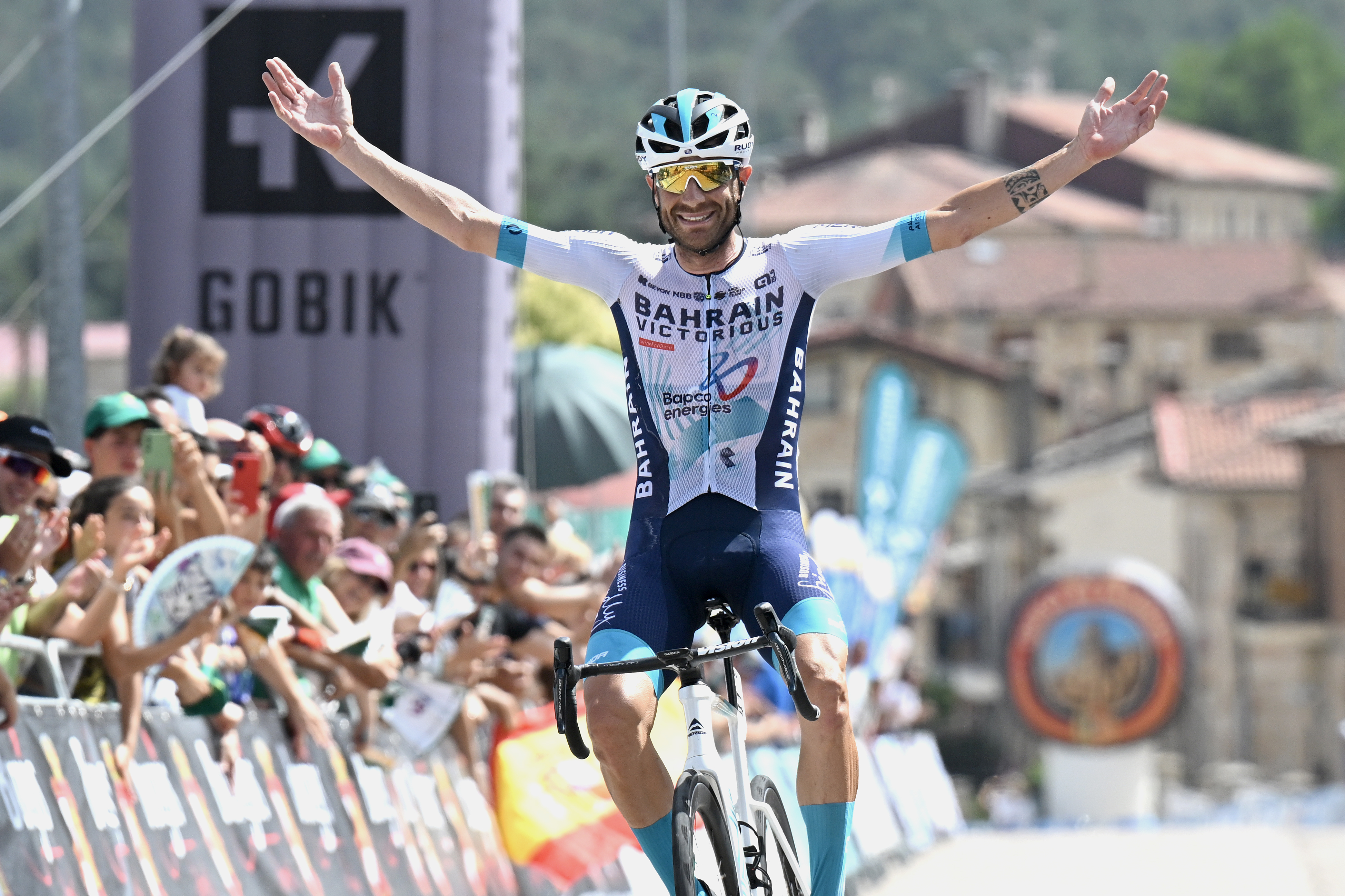 Damiano Caruso wins at the Vuelta a Burgos