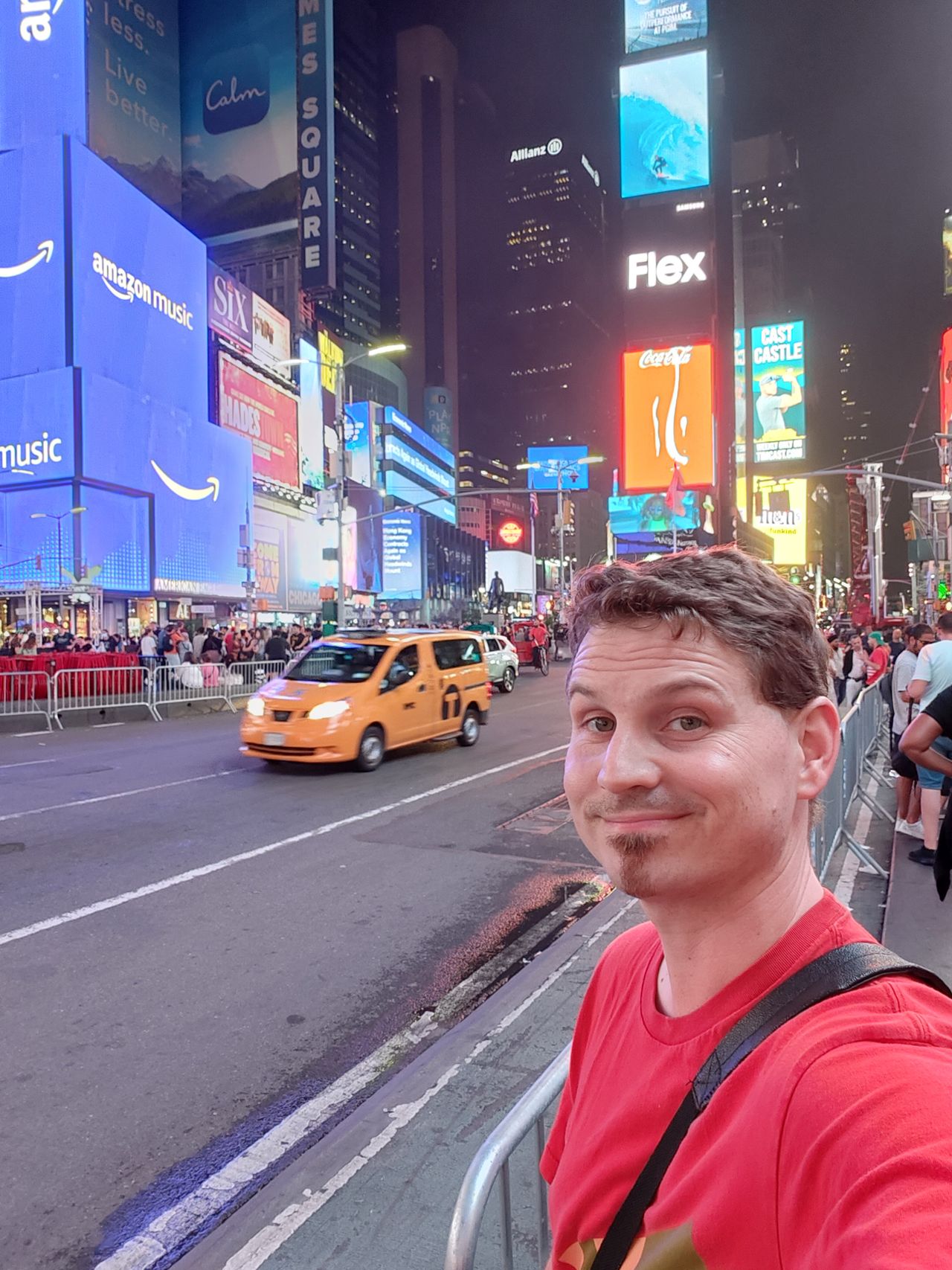 Night mode camera samples from the OnePlus 10T