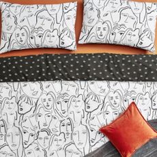 georage black and white faces printed duvet set