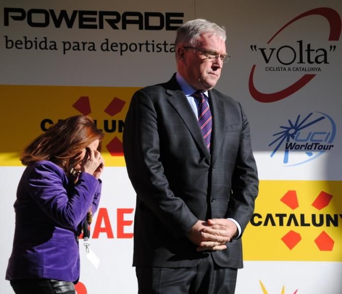 Pat McQuaid was at the finish to award 2012 WorldTour champion Joaquim Rodriguez his winner's trophy.