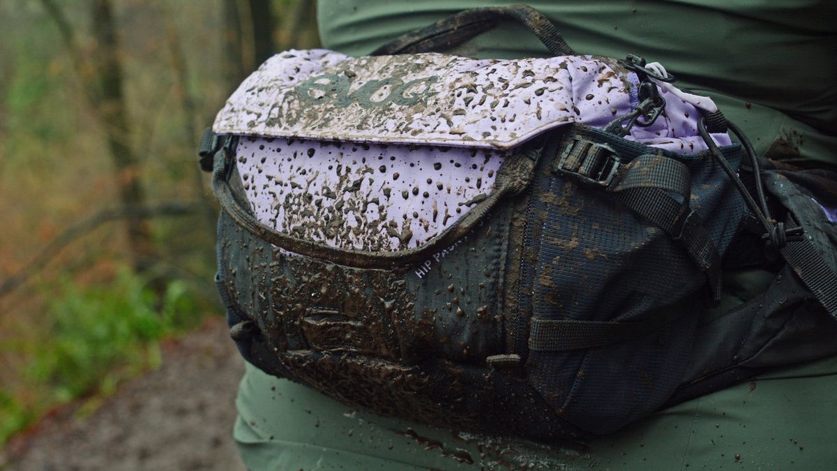 Evoc Hip Pack Pro 3L in Multi Color