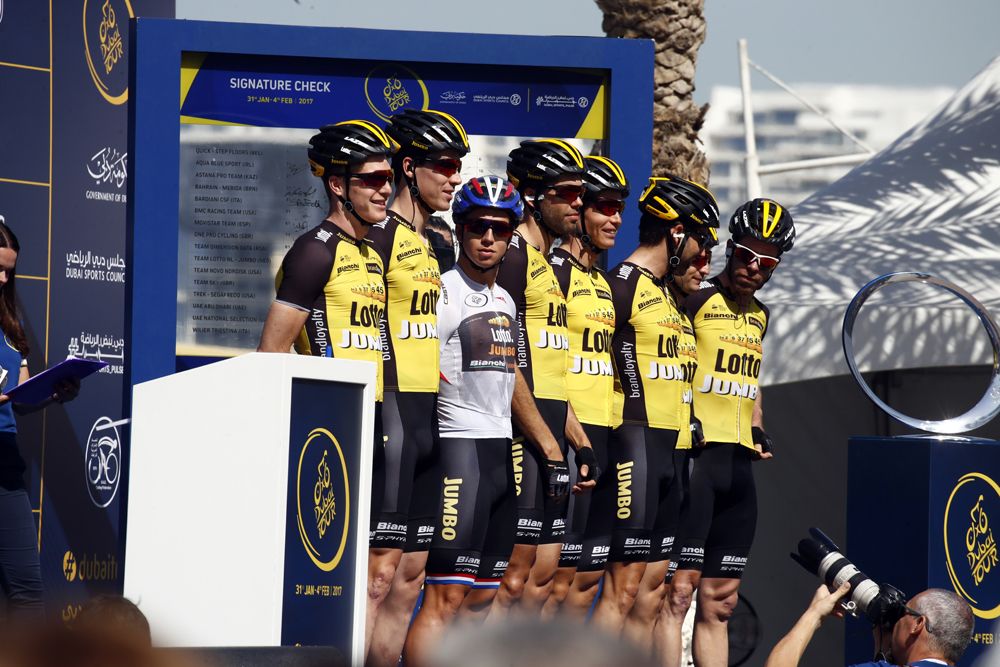 Team LottoNl-Jumbo at the Dubai Tour