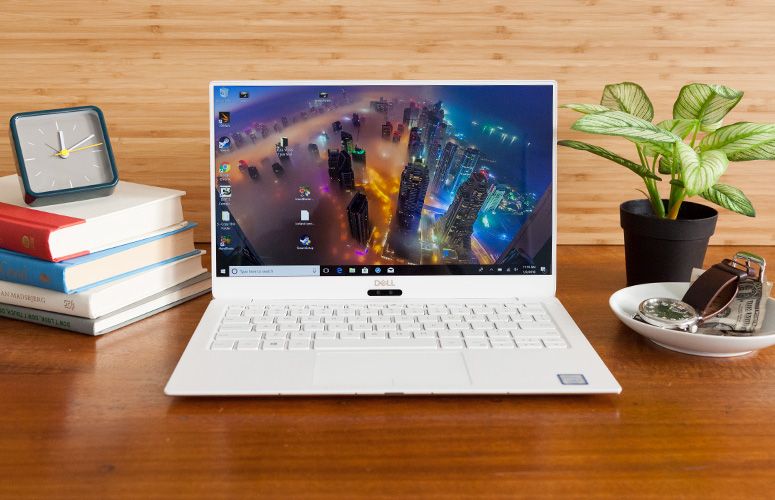 Dell Xps 13 9370 2018 Review Still Our Favorite Laptop Laptop Mag
