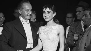 Audrey Hepburn Oscars beauty look 1954
