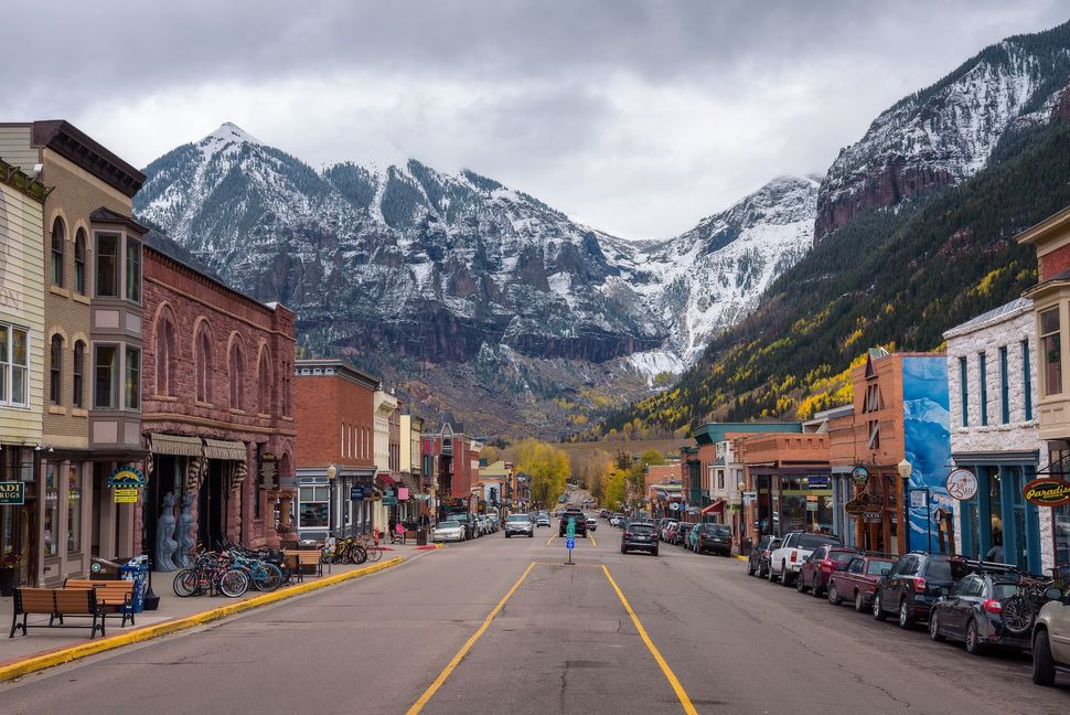 Colorado ski town will test everyone for coronavirus