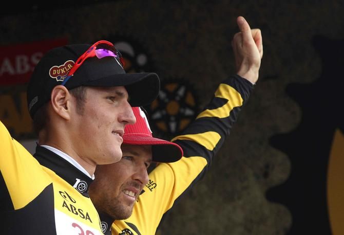 Jaroslav Kulhavy and Christoph Sauser of Burry Stander-Songo