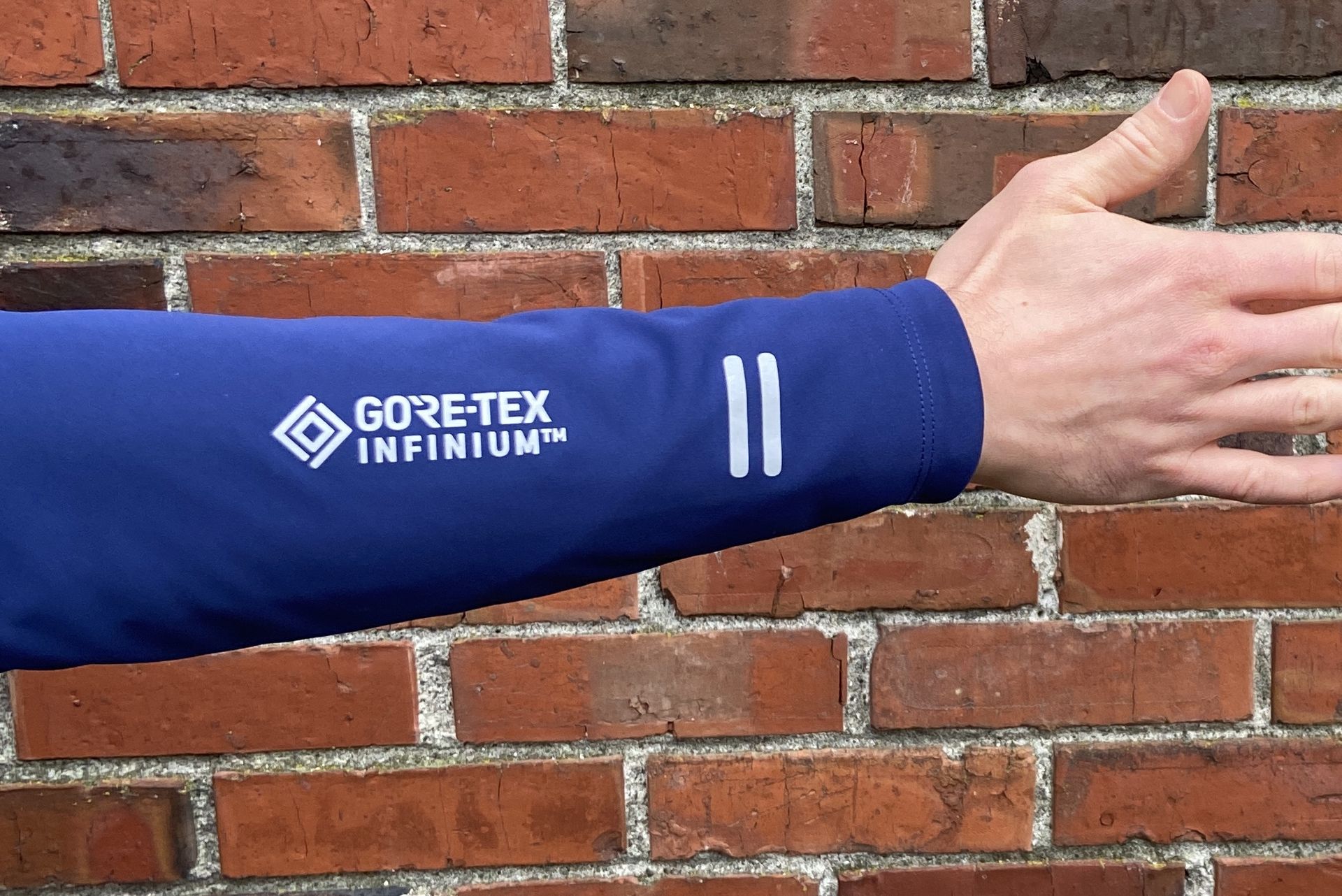 Image shows the sleeve ends of the Rapha Men's Brevet Insulated Long Sleeve Gore-Tex Infinium Jersey