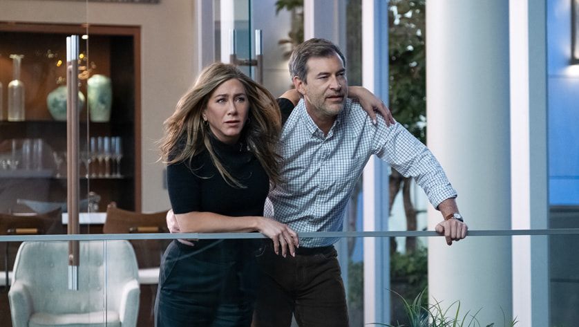 Jennifer Aniston and Mark Duplass in &#039;The Morning Show&#039;.