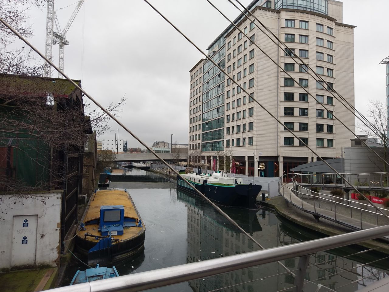 This shot turned out far cleaner when taken during full daylight proving the U Ultra isn't impressive at night.