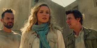 Jake Johnson, Annabelle Wallis and Tom Cruise in The Mummy