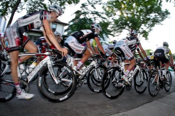 United HealthCare kept together at the front to not let anything get up the road.