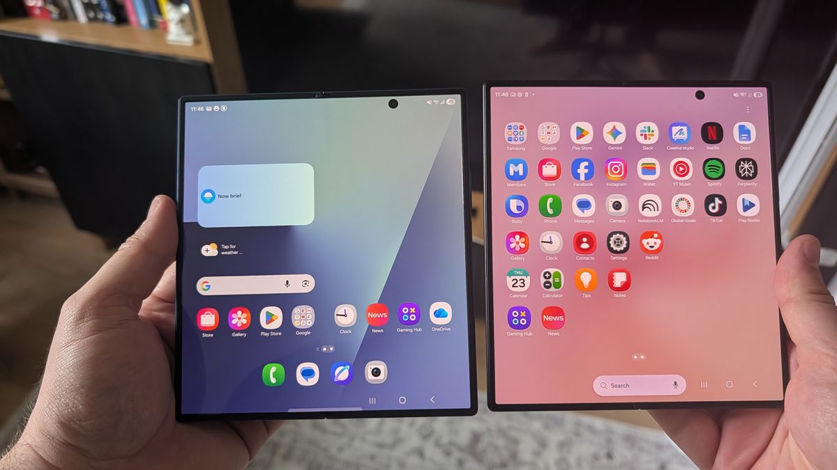samsung galaxy z fold 8 side by side with z fold 7 to show of display creases