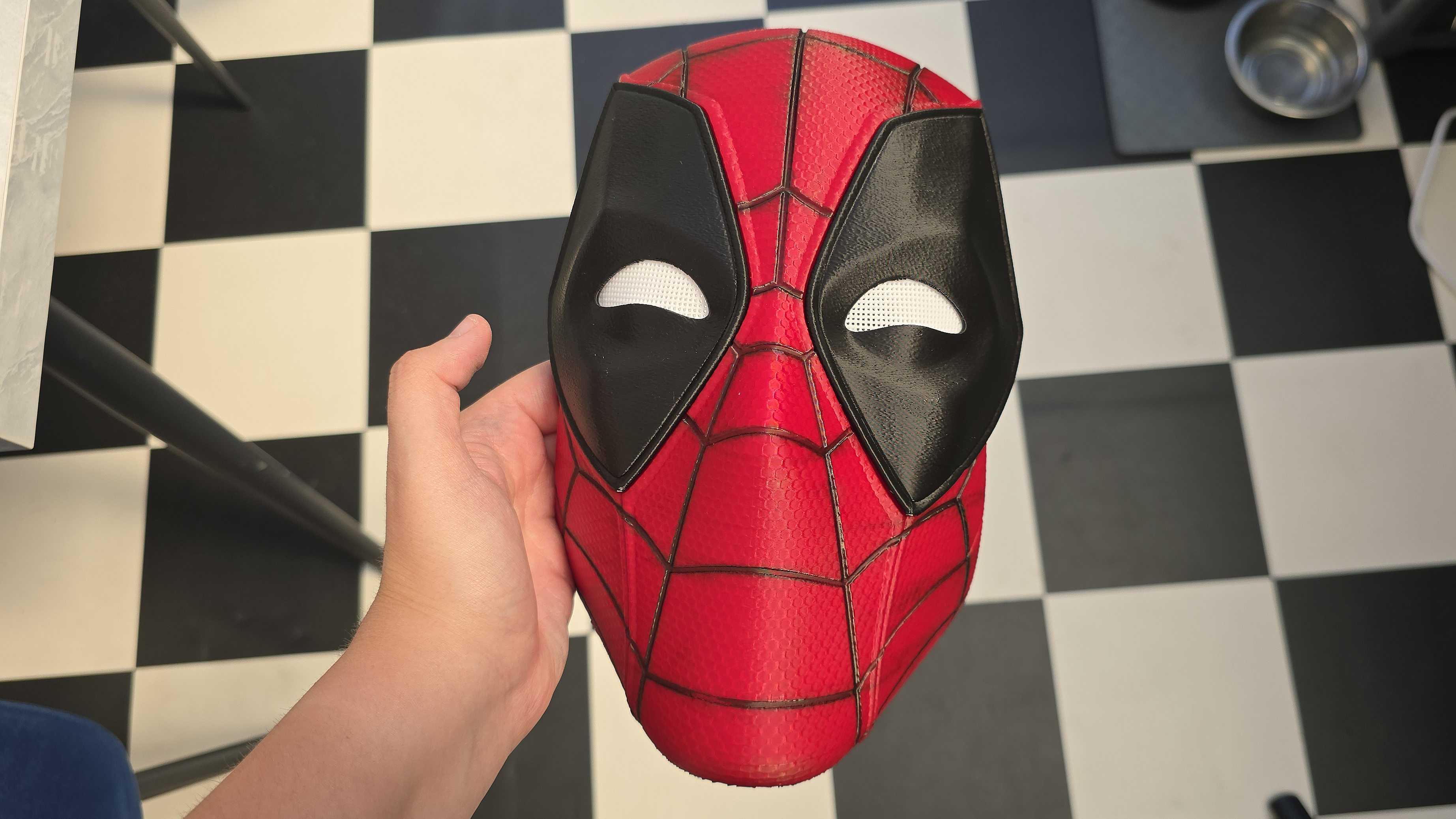 Deadpool helmet 3D print - file by Yosh Studios