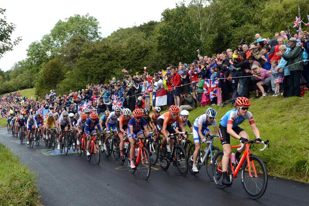 Female pro peloton spends over twice as much time at highest