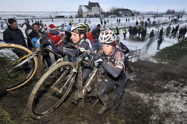 Jonathan Page (Planet Bike) hit the top ten in Middelkerke.