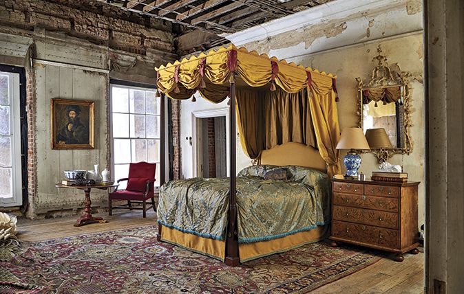 four-poster bed