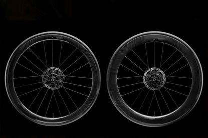 Carbon weave is back with new Fulcrum Speed CMPTZN wheelsets