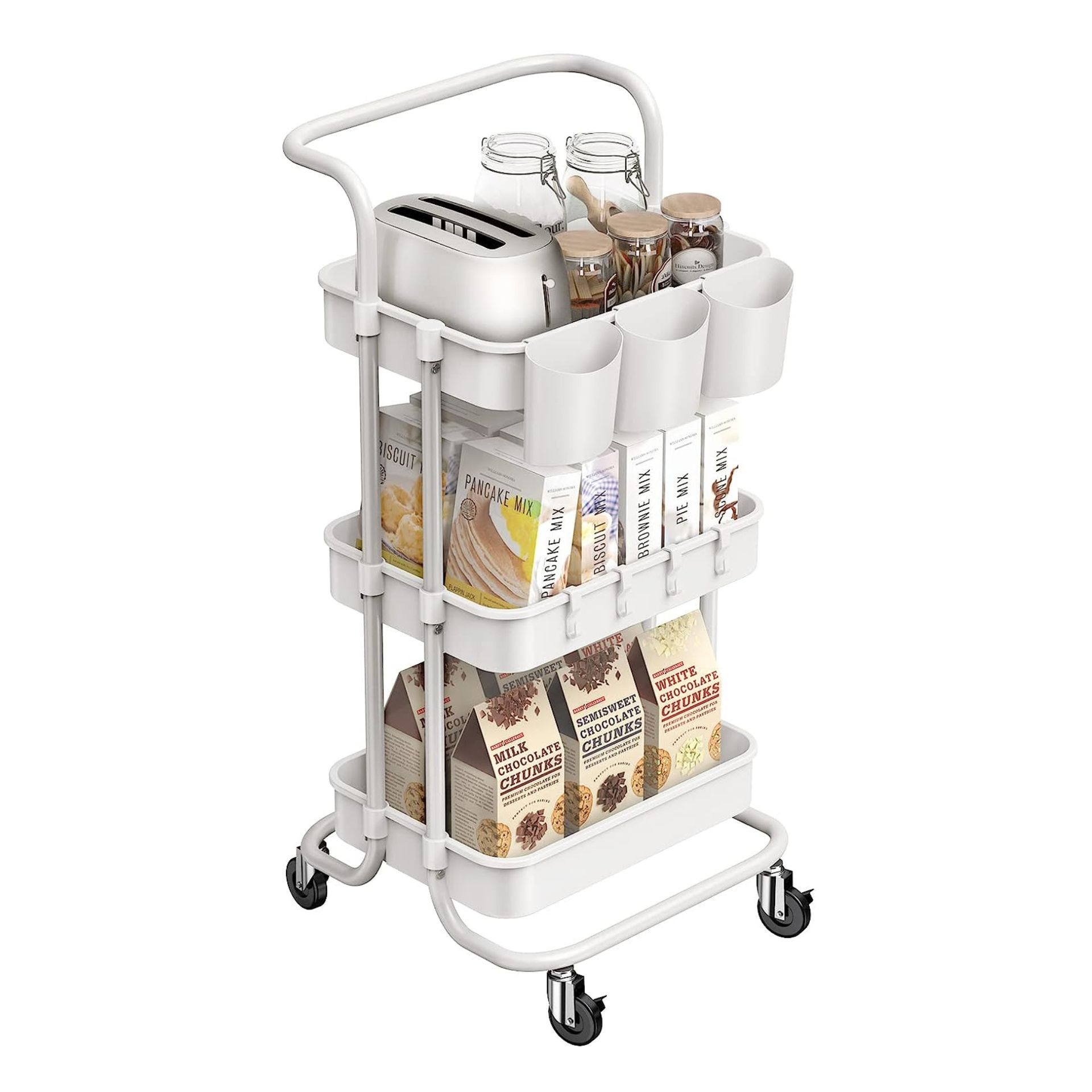 Troli gudang dengan latar belakang putih