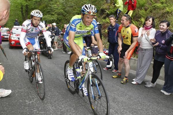 Ivan Basso puts the pedal to the metal on stage 19