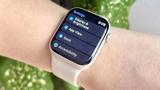 How To Change Your Apple Watch App View | Tom's Guide