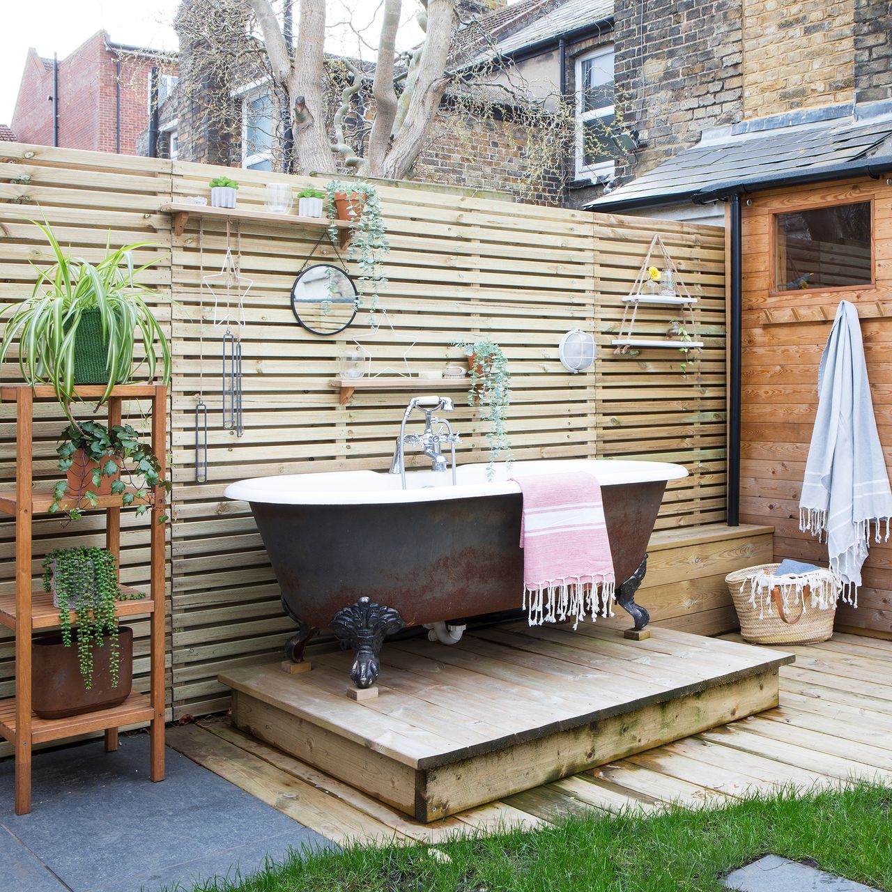 10 decking edging ideas to create a decorative border Ideal Home