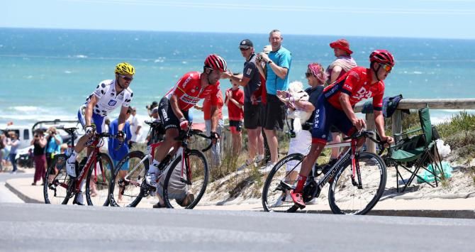 The three man break during the stage