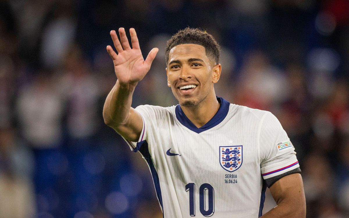 Jude Bellingham of England waves after the Euro 2024 group match between England and Serbia in Gelsenkirchen, Germany.