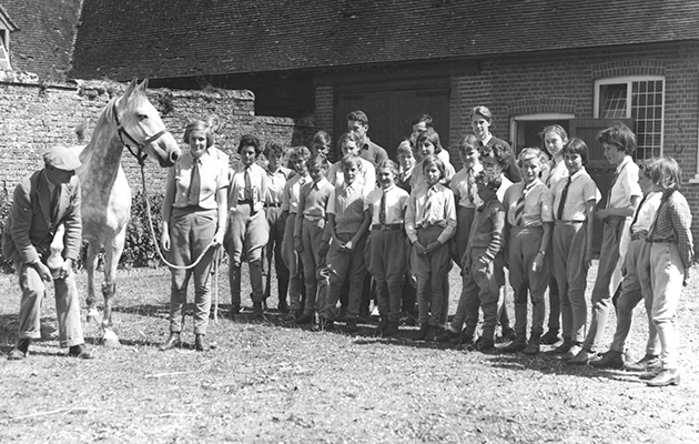 MAIN-pony-club3.jpg