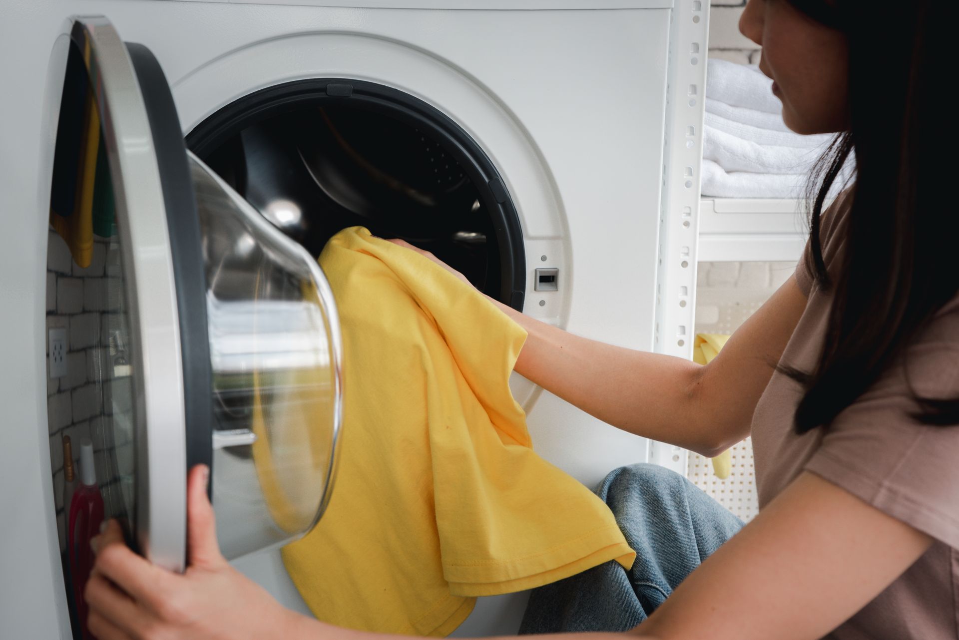 How to clean a washing machine 6 step guide to banish mould and odours