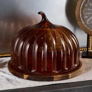 Amber glass pumpkin stand