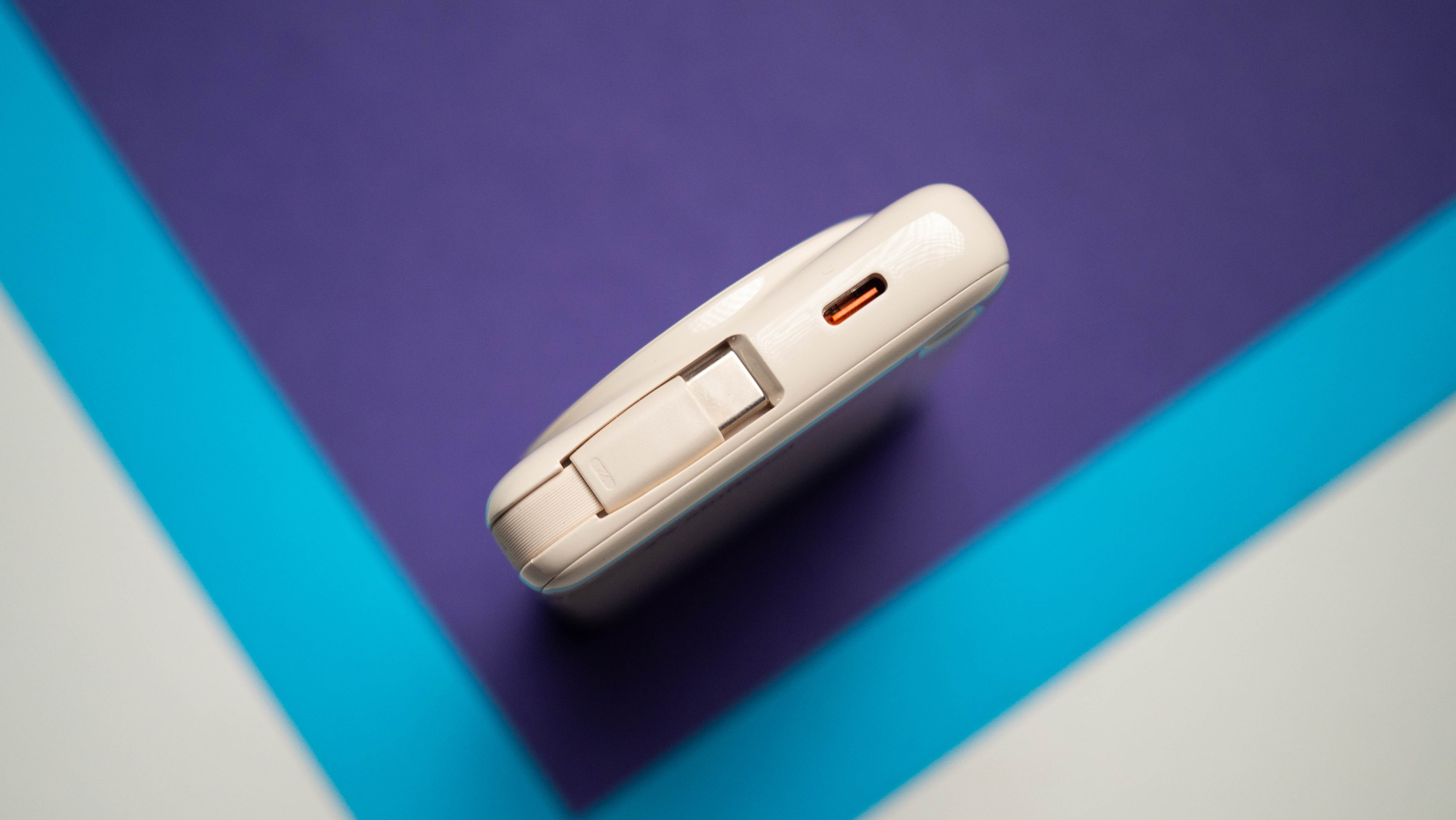 Stuffcool Click Trio 10,000mAh power bank testing on Android Central