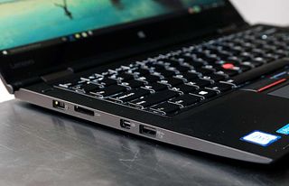 Lenovo Thinkpad X1 Yoga keyboard