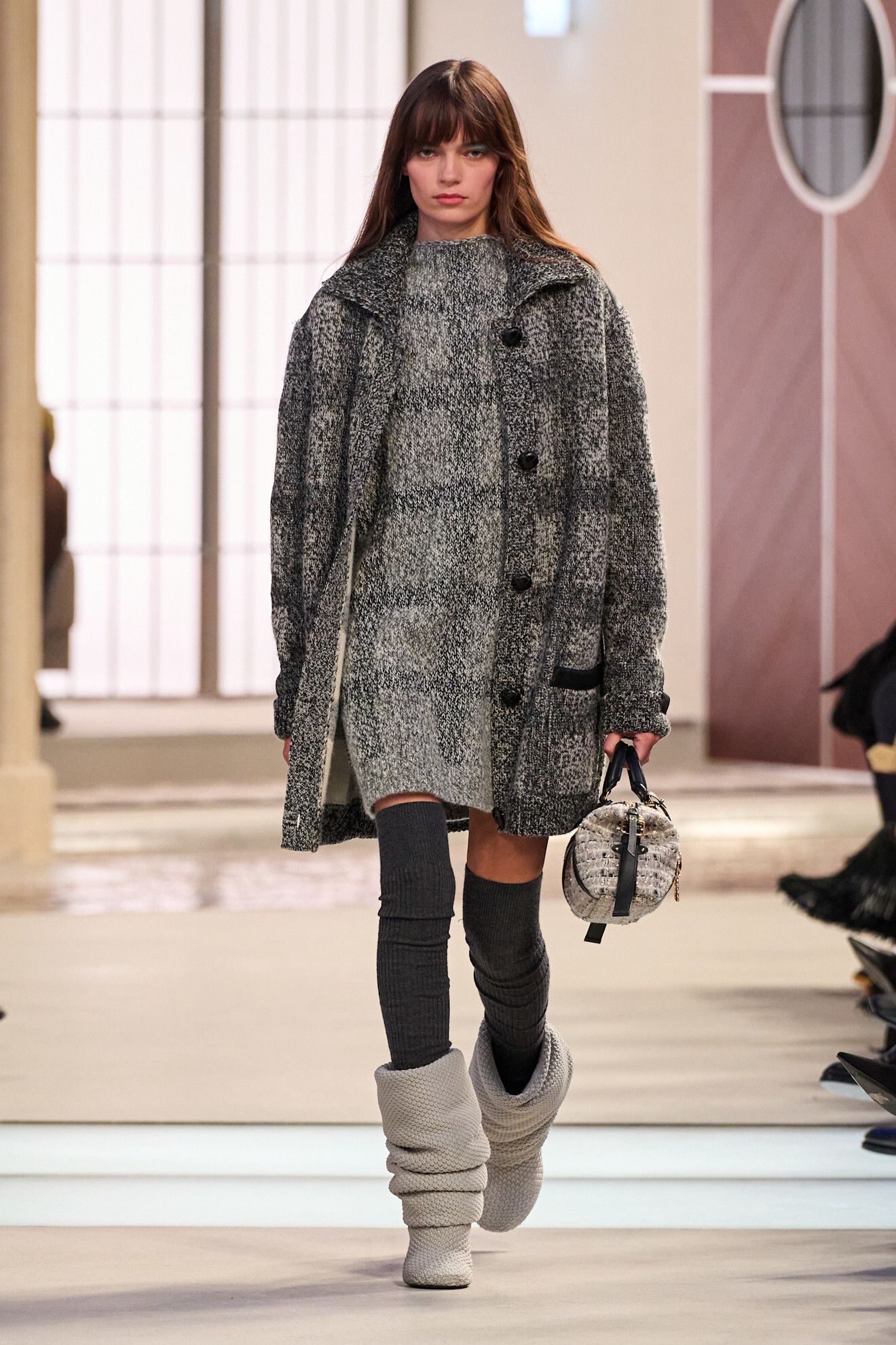 COMFY WINTER SHOE TRENDS 2025