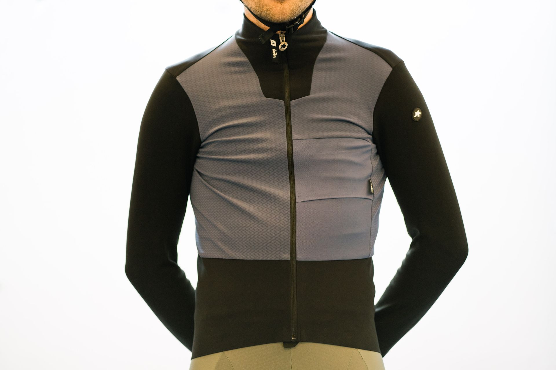 Our top-rated winter cycling jacket is now 45% off, saving almost $200 just in time for it getting cold