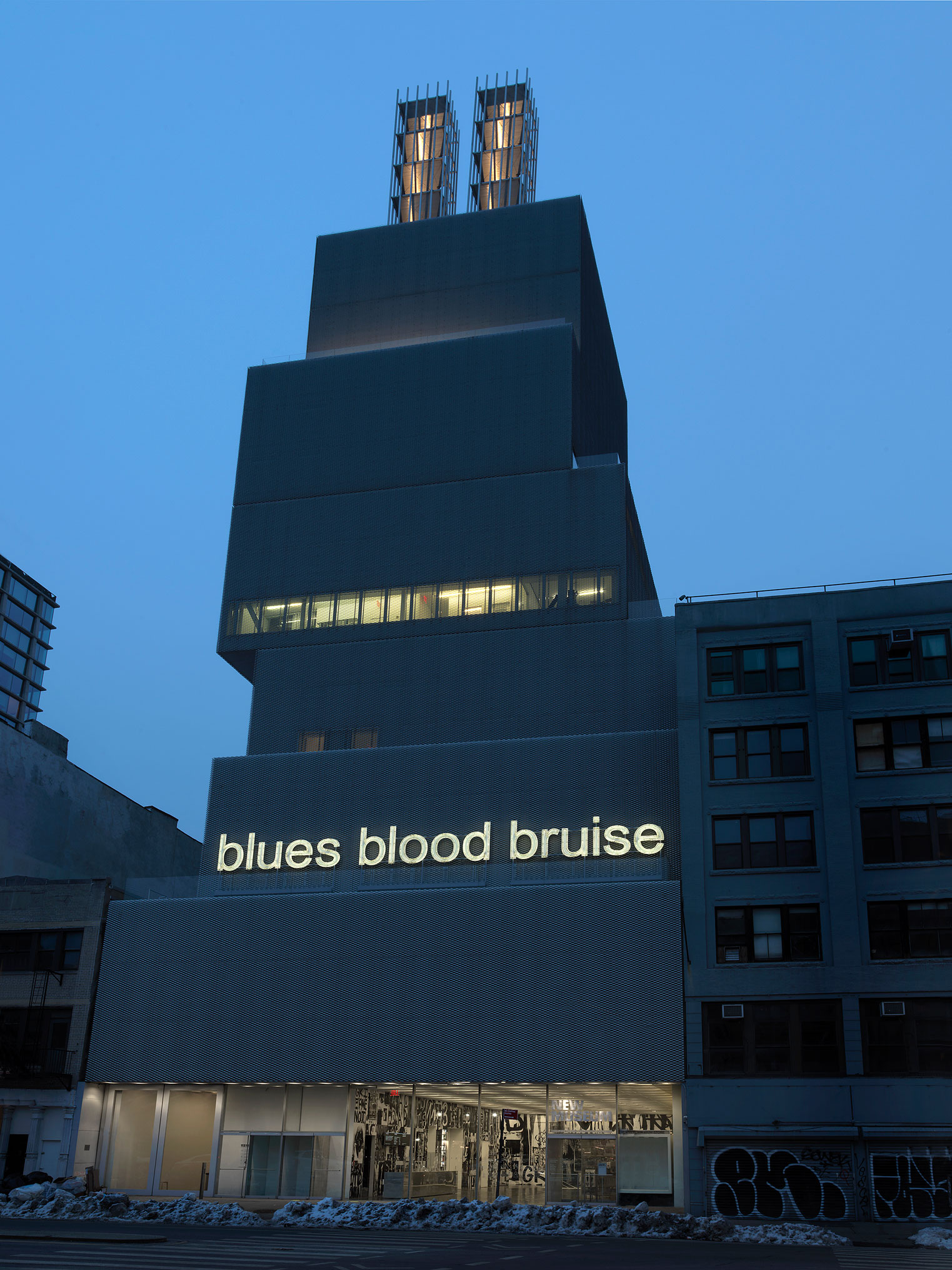 Installation image of Glenn Ligon’s sculpture