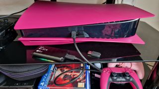 WD_Black P40 plugged into a pink PS5