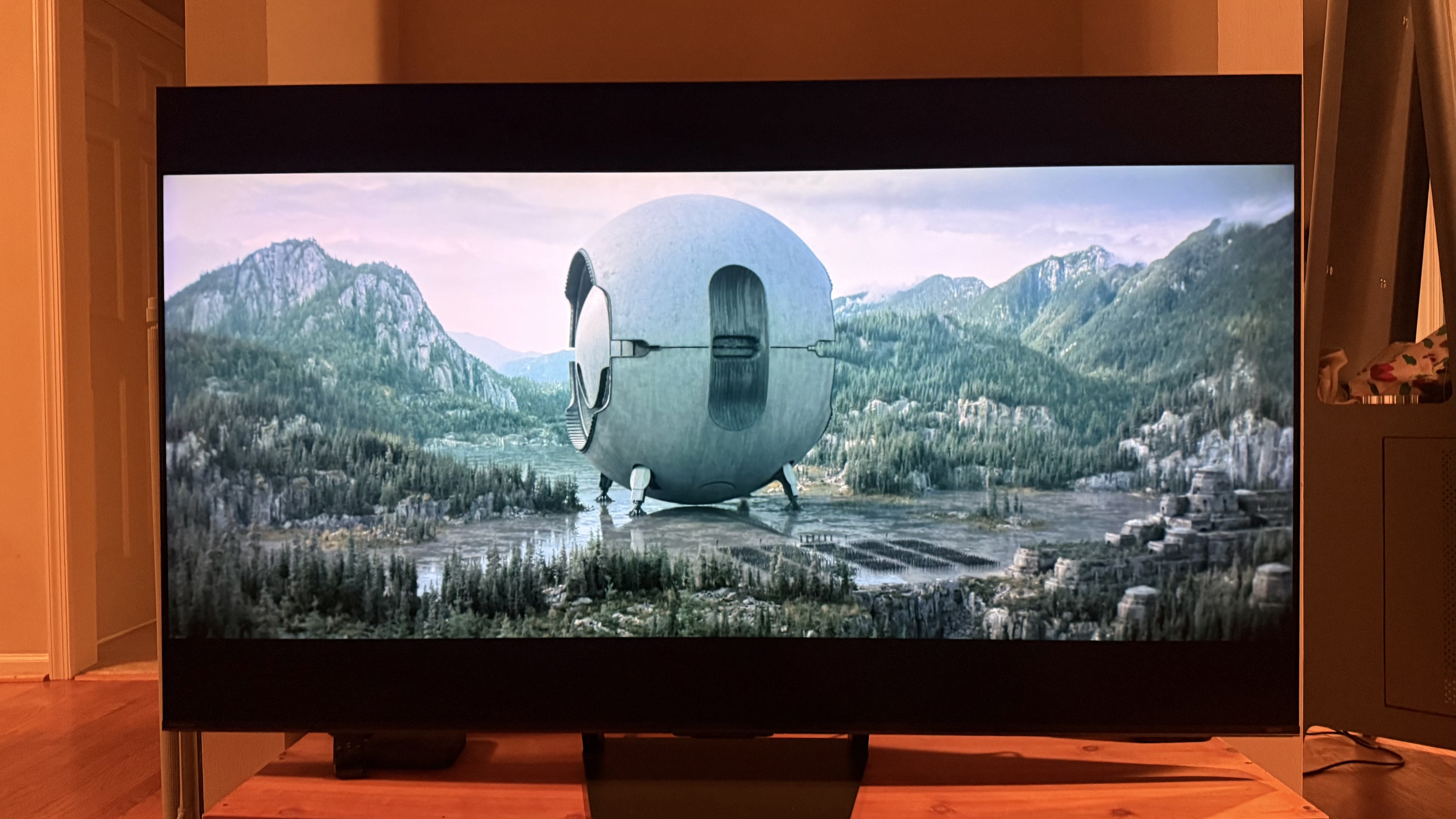 Hisense U7 showcasing its picture quality with a scene from Dune