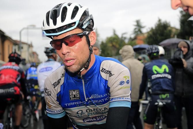 Mark Cavendish a touch disappointed after missing the stage win