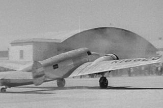 Amelia Earhart's plane in movie Love on the Run